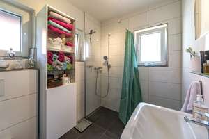 Gepflegtes, teilmodernisiertes Einfamilienhaus in Kreyenbrück – Die vollständige Adresse der Immobilie erhältst du vom Anbieter., 26133 Kreyenbrück, Oldenburg (Oldenburg) – Vorschaubild 8