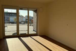 Erstbezug ! Rollstuhlgerechte Erdgeschosswohnung zur Miete – Nelson-Mandela-Ring 68a, 26127 Flugplatz, Oldenburg (Oldenburg) – Vorschaubild 3