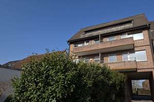 In Nähe der Rheinauen!!!  Attraktive Eigentumswohnung mit Balkon,  Garage und Stellplatz