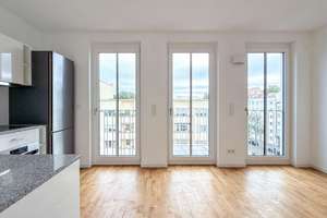 Moderne, helle Wohnung in zentraler Berliner Lage - Mitten in der Hauptstadt – Osnabrücker Straße 27, 10589 Charlottenburg, Berlin – Vorschaubild 2