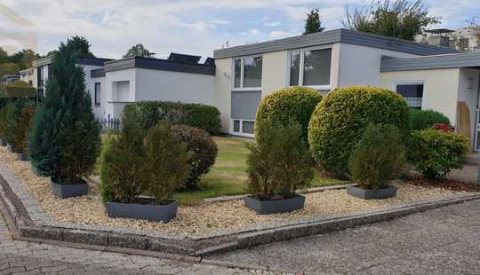 Bild von Unterkellertes Reihenendhaus mit Garage in Detmerode! Mein Haus = Mein Makler