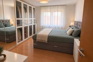 Alltagstaugliche 3,5-Zimmer-Wohnung mit Balkon und Stellplatz in Essen – 45279 Freisenbruch, Essen – Vorschaubild 4