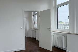 Wohnjuwel am Kesselbrink - modernisierte 3-Zimmerwohnung mit hochwertiger Einbauküche – Turnerstraße 1a, 33602 Mitte, Bielefeld – Vorschaubild 5