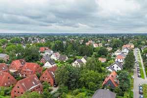 Wohnen im Grünen mit Potenzial: Bezugsfreies Haus mit Garten vor den Toren der Hauptstadt – Dallgowerstraße 46, 14612 Havelland (Kreis) – Vorschaubild 4