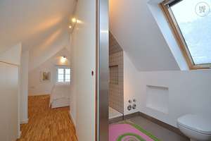 Traumwohnung auf zwei Etagen mit zwei Bädern in Stuttgart Weilimdorf – Die vollständige Adresse der Immobilie erhältst du vom Anbieter., 70499 Weilimdorf (Ortsteil), Stuttgart – Vorschaubild 7