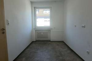 Sibylle Kolb Immobilien - 75 m² - 3 Zimmer Wohnung mit Balkon in Siegen Weidenau – Die vollständige Adresse der Immobilie erhältst du vom Anbieter., 57076 Weidenau, Siegen – Vorschaubild 15