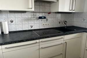 Frisch renovierte 2-Zimmer-Wohnung mit Panoramablick & Südbalkon – Schöpfstraße 33, 90480 Gleißhammer, Nürnberg – Vorschaubild 12