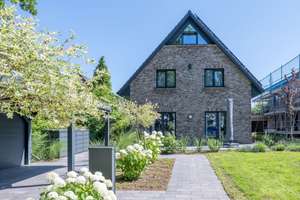 Exklusives Designerhaus am Naturschutzgebiet in Poppenbüttel – energieeffizient und bezugsbereit – Die vollständige Adresse der Immobilie erhältst du vom Anbieter., 22399 Poppenbüttel, Hamburg – Vorschaubild 20