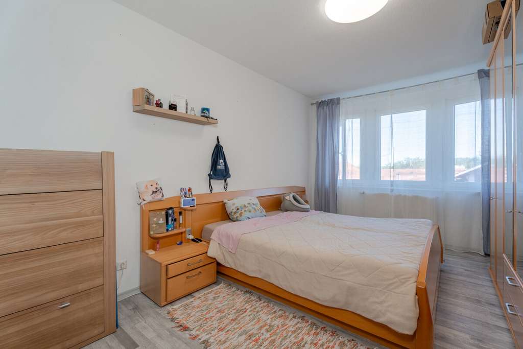 Immobilie in Rielasingen-Worblingen - 3-Zimmer-Wohnung mit Balkon | ca. 10.080 € Kaltmiete p.a. - Bild 2