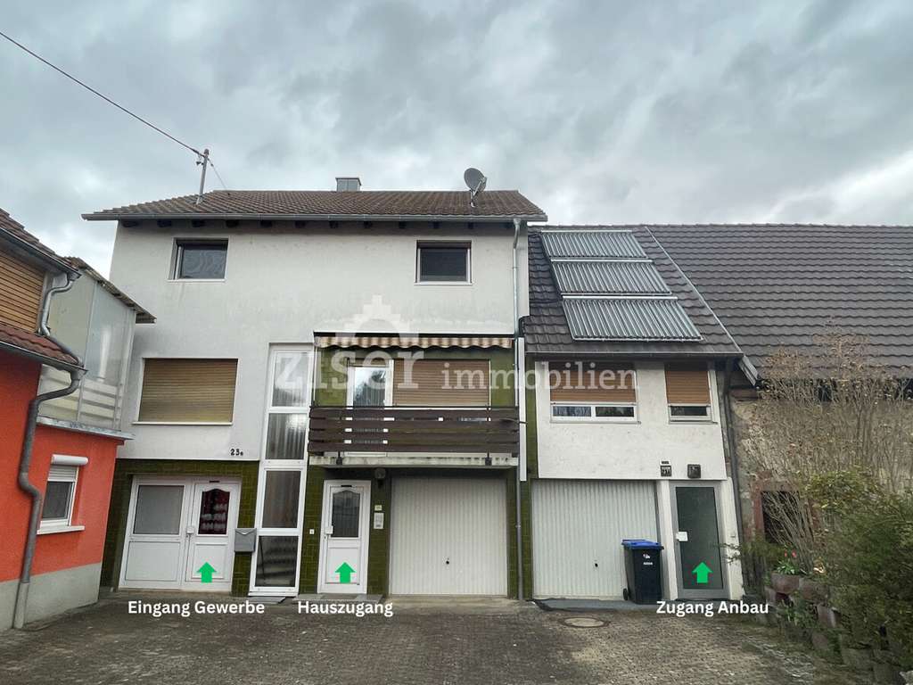 Immobilie in Rheinhausen - Bezugfreies Haus mit viel Gestaltungsmöglichkeit und großem Garten! - Bild 2