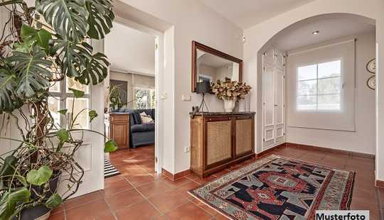 Bild von Gepflegtes Einfamilien-Doppelhaushälfte in familienfreundlicher Umgebung - provisionsfrei