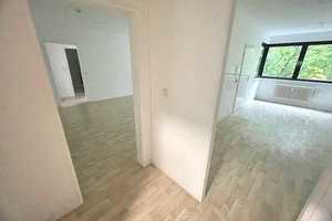 Kompakte 2-Zimmer-Wohnung mit Balkon – Ihr neues Zuhause wartet! – Nahariyastr. 39, 12309 Berlin – Vorschaubild 2