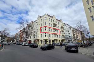 Altbauwohnung im Akazienkiez – 124 m², Balkon, bezugsfrei, ideal für Eigennutzer & Anleger