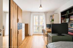 AIGNER - Mitten in der Maxvorstadt: Helle 2-Zimmer-Wohnung mit Westbalkon – Die vollständige Adresse der Immobilie erhältst du vom Anbieter., 80797 Josephsplatz, München – Vorschaubild 3