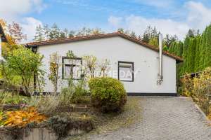Stilvoller Bungalow mit Kamin, Klimaanlage und Photovoltaik in ruhiger Lage – Die vollständige Adresse der Immobilie erhältst du vom Anbieter., 94034 Patriching, Passau – Vorschaubild 3