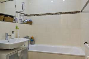 Property thumbnail 9