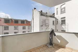 Invest oder Eigennutz, schöne 2 Zimmerwohnung mit Balkon in zentraler und ruhiger Barbarossaplatzla – Die vollständige Adresse der Immobilie erhältst du vom Anbieter., 50677 Neustadt/Süd, Köln – Vorschaubild 5