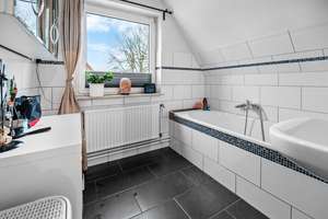 Property thumbnail 24