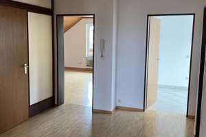 Großzügige 3-Zimmer-Wohnung in Schwaig – Tannenweg 51, 90571 Schwaig bei Nürnberg – Vorschaubild 2