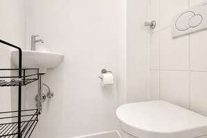 Perfekt für Singles & Paare – Stilvolles 1-Zimmer-Apartment mit ca. 53 m², Einbauküche und Gäste WC – Die vollständige Adresse der Immobilie erhältst du vom Anbieter., 51107 Ostheim, Köln – Vorschaubild 12