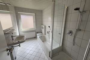 Erdgeschosswohnung mit Terrasse und Pkw-Stellplatz 
in verkehrsgünstiger Lage am Rande von Elsen – Die vollständige Adresse der Immobilie erhältst du vom Anbieter., 33106 Kernstadt, Paderborn – Vorschaubild 8