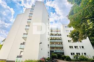 Umfangreich sanierte 4-Zimmerwohnung im EG mit Balkon in hervorragender Wohnlage – Die vollständige Adresse der Immobilie erhältst du vom Anbieter., 34119 West, Kassel – Vorschaubild 2