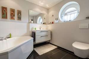 Exklusive Eigentumswohnung mit Gäste-WC, Kamin, KNX-System, großem Balkon und Tiefgarage – Die vollständige Adresse der Immobilie erhältst du vom Anbieter., 22459 Niendorf, Hamburg – Vorschaubild 23