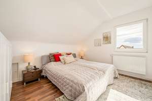 Großes Familienglück in Königstein – 7 Zimmer, Südwestgarten & kurze Wege – 61462 Königstein im Taunus – Vorschaubild 14