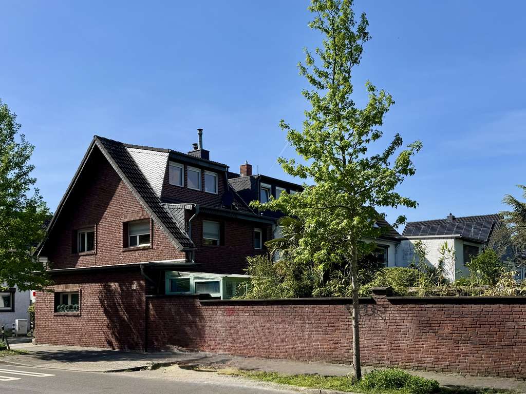 Endlich Zuhause - Reihenendhaus mit Potenzial im beliebten Düsseldorf-Unterrath