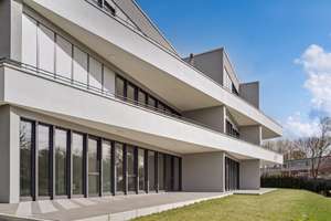 Erstbezug mit Stil: Heller 4-Zimmer Neubau mit Südterrasse