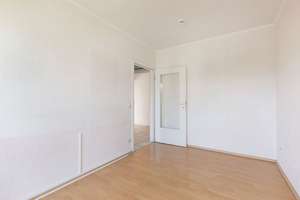 Viel Raum zum Entfalten: Helle Wohnung mit viel Potenzial und Stellplatz – Die vollständige Adresse der Immobilie erhältst du vom Anbieter., 12621 Kaulsdorf, Berlin – Vorschaubild 12