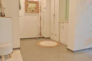 Stilvolles Zweifamilienhaus in bevorzugter Wohnlage mit Garten und Garage – Mayen-Koblenz (Kreis) – Vorschaubild 8