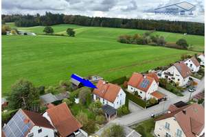 Bezugsfreies Familienhaus in ruhiger Ortsrandlage – charmant, gepflegt und einladend – Die vollständige Adresse der Immobilie erhältst du vom Anbieter., 86459 Gessertshausen – Vorschaubild 1