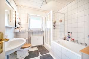 Bielefeld-Senne: Bezugsfreies Ein- bis Zweifamilienhaus | Traumhaftes Grundstück | ca. 293 m² Wfl. – Die vollständige Adresse der Immobilie erhältst du vom Anbieter., 33659 Senne, Bielefeld – Vorschaubild 30