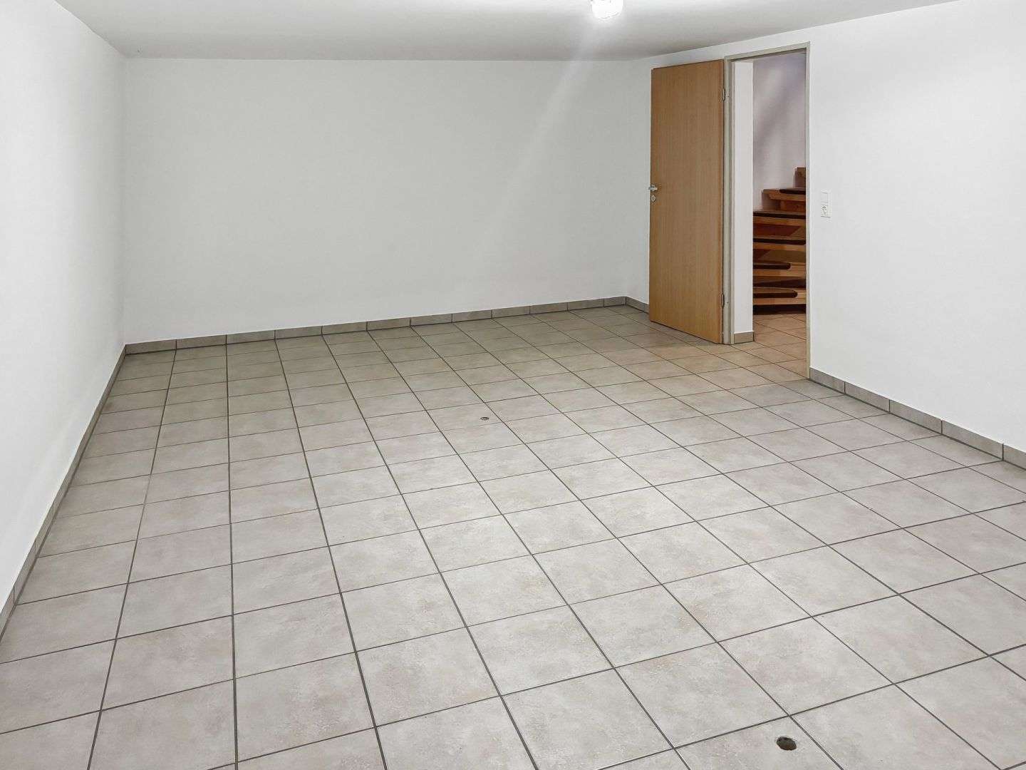 Immobilie in Kulmain - Attraktive Doppelhaushälfte zum Eigenbezug oder als Kapitalanlage in Kulmain - Bild 6