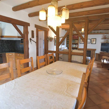 Charmantes Haus in Mas Mateu mit Pool und Touristenlizenz
