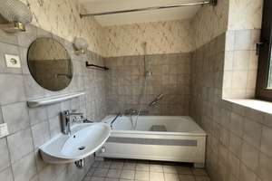 D`dorf-Unterrath, ruhiges 2 Zimmer, 60,39 m², Wannenbad, Parkettboden, Balkon,  Keller, – Die vollständige Adresse der Immobilie erhältst du vom Anbieter., 40468 Unterrath, Düsseldorf – Vorschaubild 10