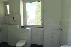 Frisch renovierte 2-Zi.-EG-Whg. mit bodengleicher Dusche – Thomastr. 41, 42289 Heckinghausen, Wuppertal – Vorschaubild 6