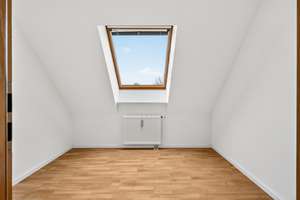 Großzügige 3,5-Zi.-Maisonette mit 2 Bädern & TG – keine zusätzliche Käufer-Provision – Die vollständige Adresse der Immobilie erhältst du vom Anbieter., 86199 Göggingen-Nordwest, Augsburg – Vorschaubild 13