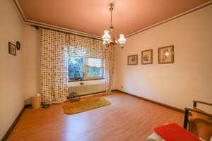 Exklusives Einfamilienhaus mit Einliegerwohnung und großem Grundstück in Top-Lage – Heinsberg (Kreis) – Vorschaubild 9