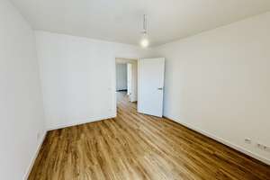 Geräumige Wohnung nahe Barbarossaplatz! *2x Balkone / EBK / Aufzug* – Martin-Luther Str. 50, 10779 Schöneberg, Berlin – Vorschaubild 7