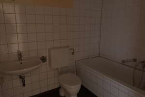 Großer Balkon, Wohnzimmer mit offenem Kochbereich, uvm. – Grünewaldstr. 7, 90408 Uhlandstraße, Nürnberg – Vorschaubild 6
