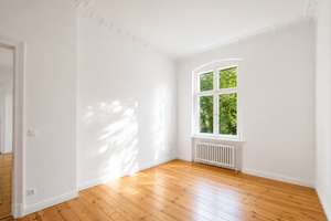 EXKLUSIVE 3 ZI.- STUCKWOHNUNG - in herrschaftlichem Altbau in Kiezlage nahe Lietzensee – Die vollständige Adresse der Immobilie erhältst du vom Anbieter., 14057 Charlottenburg, Berlin – Vorschaubild 4