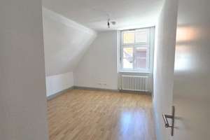 7536 - Durlacher Altstadt! 4-Zimmerwohnung mit Tageslichtbad zu vermieten! – Die vollständige Adresse der Immobilie erhältst du vom Anbieter., 76227 Durlach, Karlsruhe – Vorschaubild 14