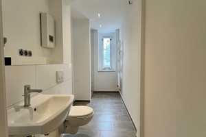 Kernsanierte 3-Zimmer-Wohnung in Remscheid-Innenstadt – Citynah & Modern! – Adolfstraße 6, 42853 Remscheid – Vorschaubild 2