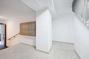 Energetisch saniertes Haus - Ruhige 2,5-Zimmer Wohnung im Hochparterre in der Maxvorstadt – Keuslinstraße 7a, 80798 Neuschwabing, München – Vorschaubild 10