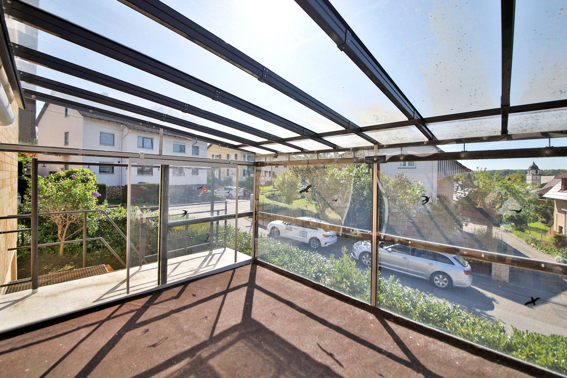 Immobilie in Birkenfeld - Gestaltungschance: 2-Familienhaus in Gräfenhausen mit Wintergarten, Garagen und großem Grundstück - Bild 8