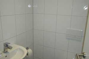Frisch renovierte 3-Zimmer Wohnung mit Balkon, nahe FH und Köln Arcaden – Feldbergstr. 14, 51105 Köln – Vorschaubild 5