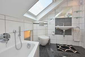 Modern möblierte Wohnung mit Balkon und Klimaanlage  in Stuttgart Riedenberg – Die vollständige Adresse der Immobilie erhältst du vom Anbieter., 70619 Riedenberg, Stuttgart – Vorschaubild 7