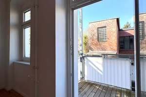 Frisch sanierte und renovierte 2-Zimmer Wohnung mit EBK – Gerichtstraße 84, 13347 Gesundbrunnen, Berlin – Vorschaubild 2
